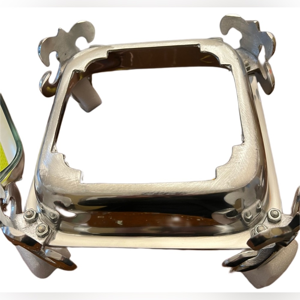 Kitchen Classics Bakeware with silver stand - Picture 4 of 5